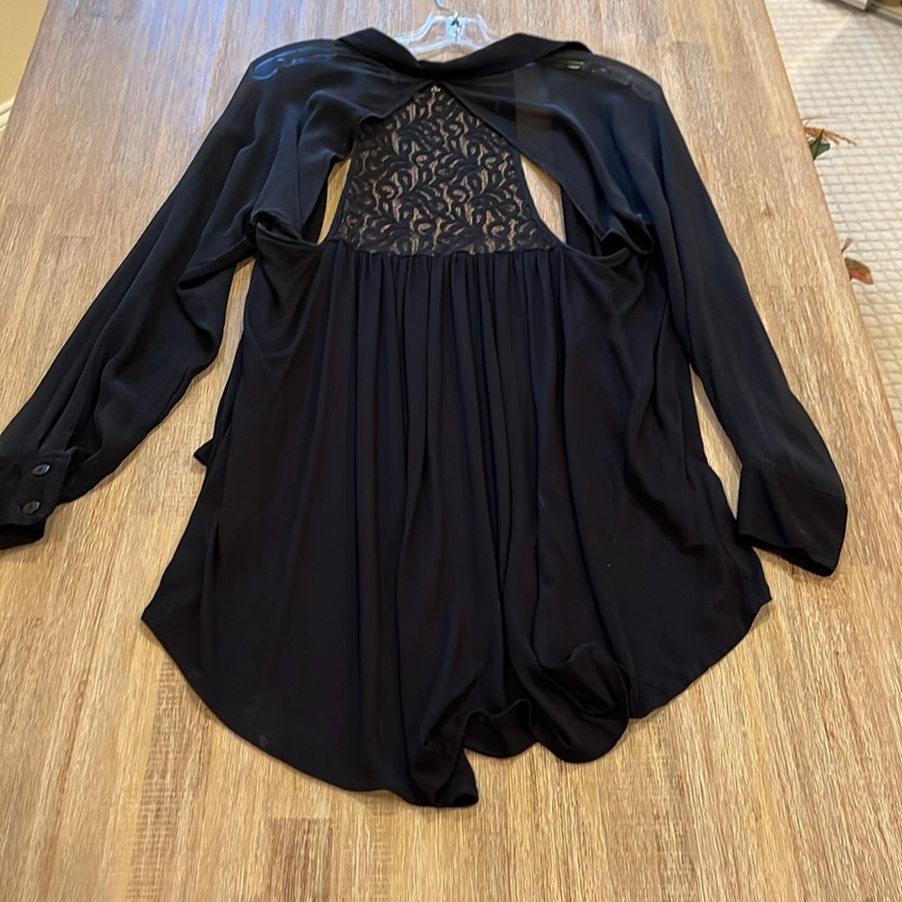 Bordeaux Blouse - Picture 6 of 6